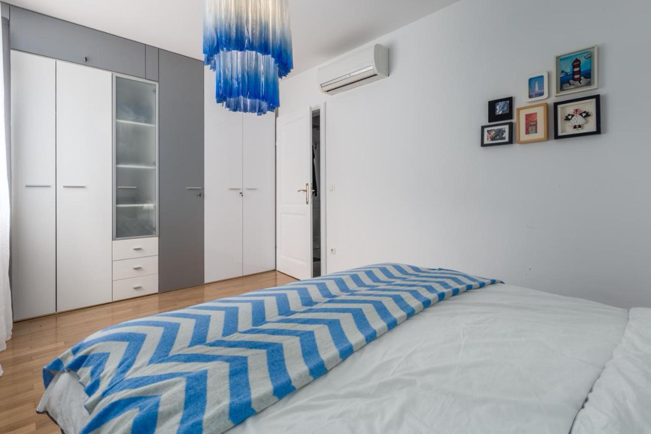 Apartment Vedrana 罗维尼 外观 照片